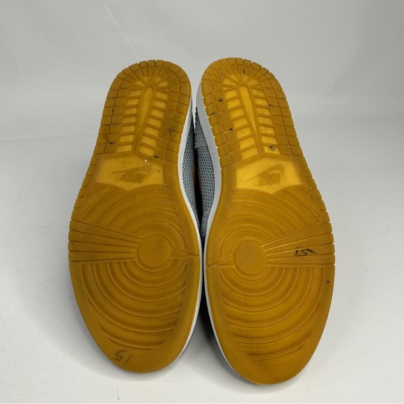 Nike Air Jordan 1 Retro High Flyknit “Wolf Grey” 2023 - Picture 8 of 8